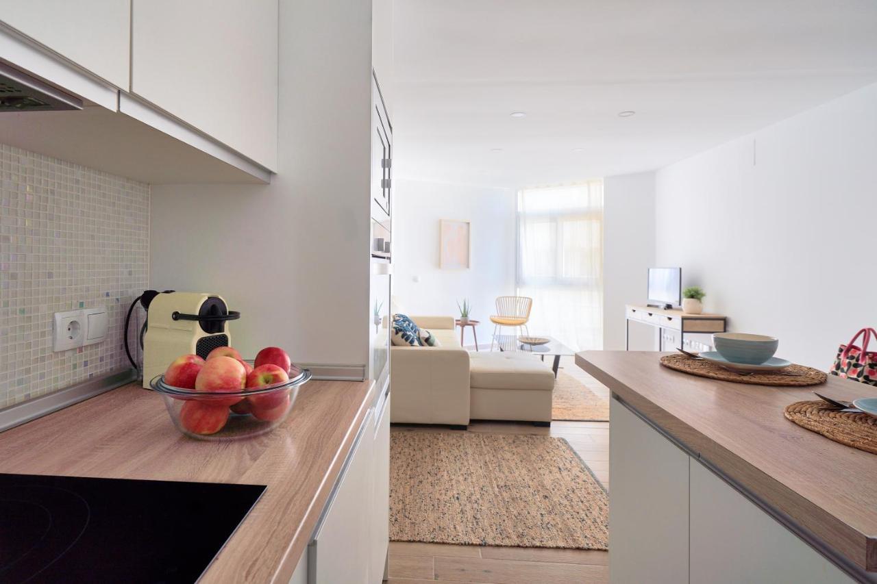 Apartamento En Primera Linea De Playa En La Malagueta Малага Экстерьер фото